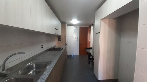 Departamento En Arriendo De 3 Dorm. En Las Condes