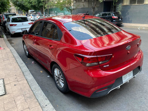 Imagen 10 de 11 de Kia Rio 1.6 Lx Sedan Mt 2020