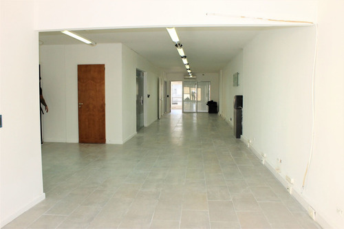 Imagen 1 de 13 de Venta Oficina Amplia Luminosa Y Funcional Retiro