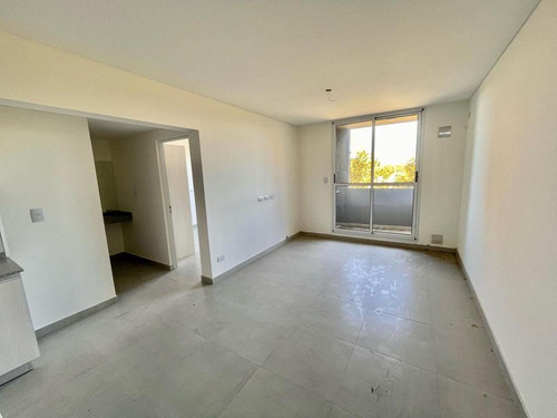 Departamento En Venta 1 Dormitorio Semipiso Barrio Echesortu