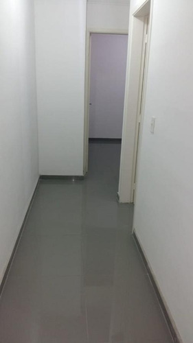 Imagem 1 de 6 de Apartamento Para Venda Por R$190.000,00 Com 2 Dormitórios, 1 Vaga E 1 Banheiro - Guaianases, São Paulo / Sp - Bdi35583