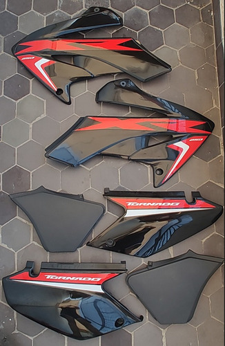 Imagen 12 de 15 de Honda Tornado Xr 250