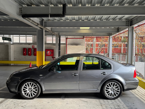 Volkswagen Bora 1.8 T Highline