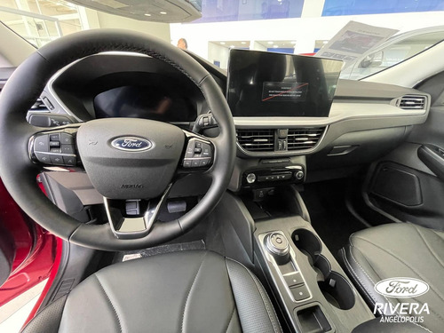 Ford Escape Platinum