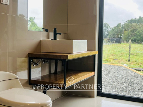 Casa Nueva En Arriendo, «condominio El Pangue», Pu...