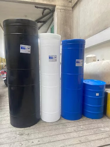 Tanques De Agua Cilíndricos D 208,500,370,900litros Variedad