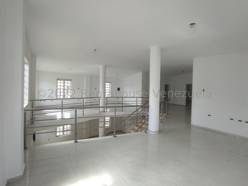 Imagen 9 de 20 de Amplia Casa Para Remodelar Urb. La Floresta La Victoria 23-14852 Ejc 04243439046