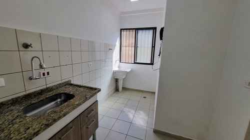 Título: Apê Carapicuíba 55m C/ 1 Vaga - Ótima Localização!