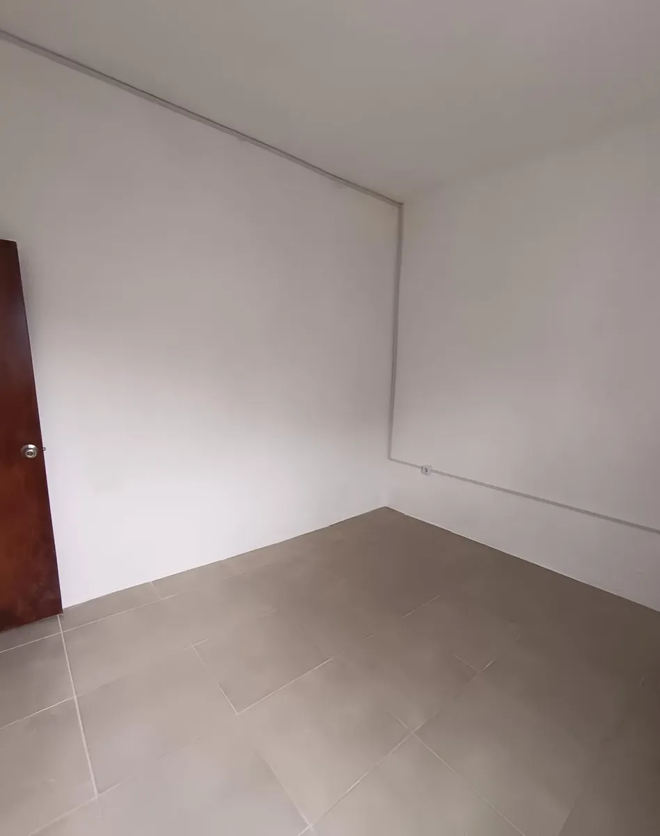Casa Con Dos Dormitorios En Las Piedras · Foto 5