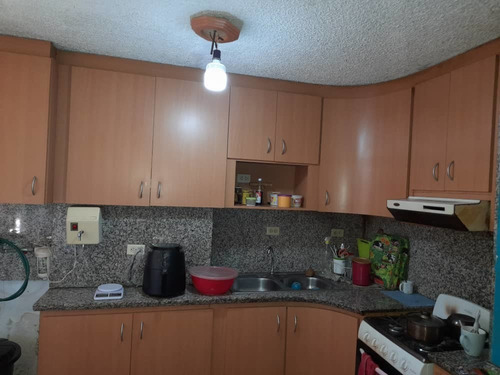 Imagen 9 de 18 de Apartamento 3 Habitaciones, 1 Baño Los Gorriones El Marquez