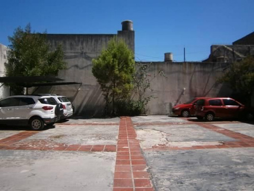 Beguiristain 278 - Avellaneda - Excelente Depto. 2 Amb. Al F