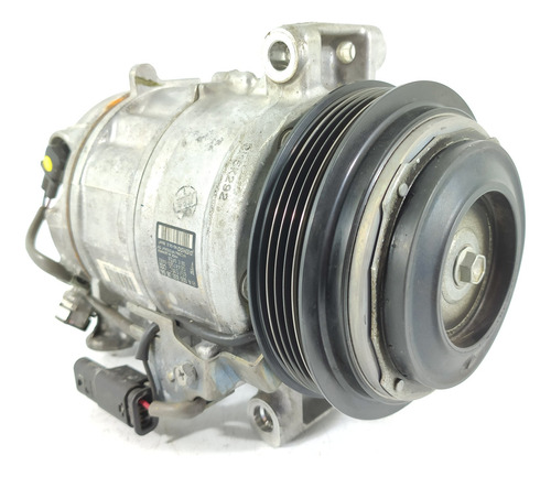 Compressor Ar Mercedes C180 C200 2020 2021/2022 A0008300604 (Usado)