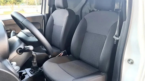 Imagen 18 de 25 de Renault Nueva Kangoo Plan 0km 2022 Confort Emotion 1.6 (spl)