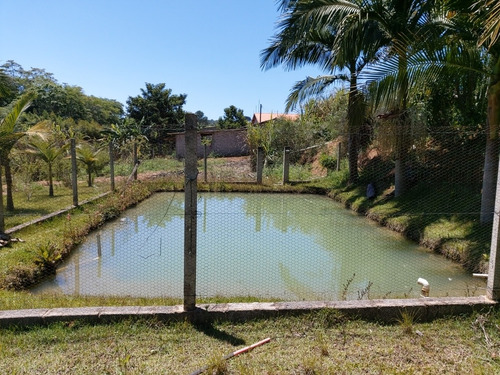 Chacara Ibiúna 2.700 Mts Casinha,pomar,lago, Boa Localização