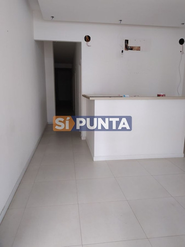 Imagen 2 de 16 de Local En Gorlero En Venta