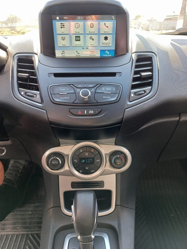 Imagem 8 de 15 de Fiesta 1.0 Turbo Sel Automático 2018