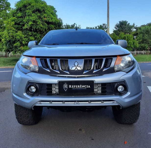 Imagem 2 de 14 de Triton L200 Sport Gls Diesel 2.4 2019 (repasse)