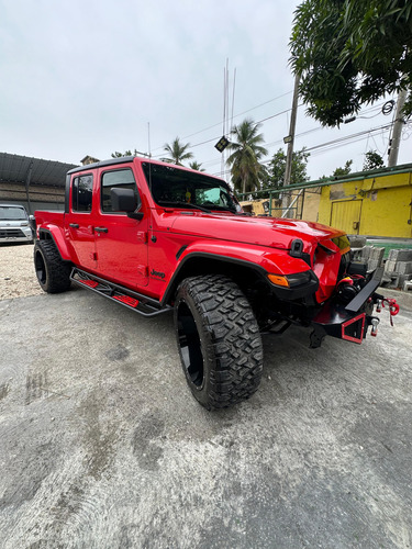 Jeep Gladiator Sport S 2021