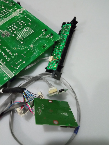 Rsag7 820 6834 Mainboard Hisense 32h5b2 Serie 534 (Usado)