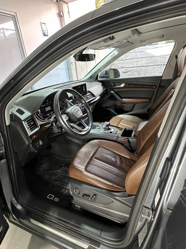 Audi Q5 2.0 L T Elite Dsg