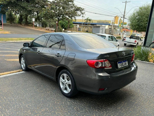 Toyota Corolla GLI 1.8 FLEX 16V AUT.