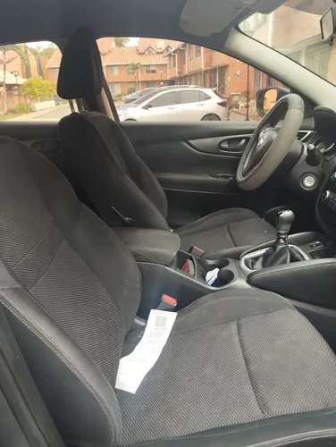 Nissan Qashqai .