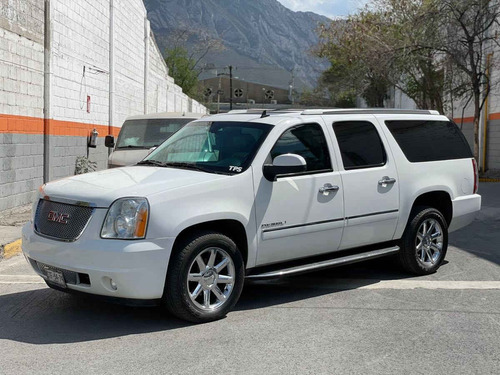 Imagen 1 de 15 de Gmc Yukon 2014 5p Denali V8/6.2 Aut