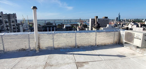 Imagen 17 de 17 de Venta - Apartamento Frente A Presidencia - Todo Reciclado