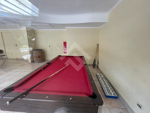 Departamento En Venta De 2 Dorm. En Santiago