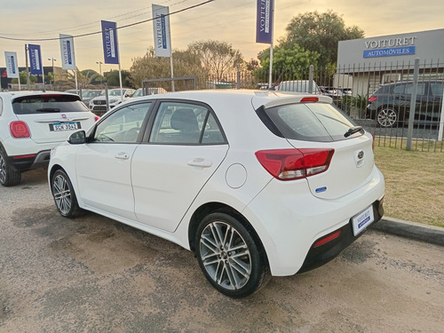Kia Rio 1.4 Ex 109cv 4at