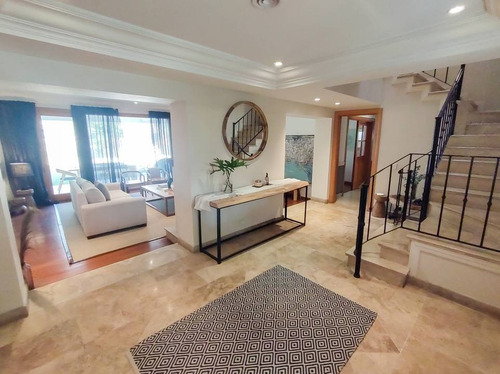 Imagen 6 de 30 de Espectacular Casa En Venta 9 Ambientes En Village Golf And Tennis Country Club, Pilar