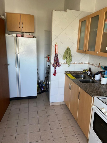 Imagen 6 de 14 de Departamento En Venta, Dos Dormitorios Victoria Centro.