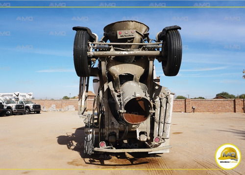 Imagen 11 de 15 de Camion Revolvedora De Concreto Kenworth 8 Mts3 2003