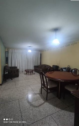 Imagen 5 de 14 de Alquilo Apartamento Amoblado, Urbanización El Centro Piso Bajo