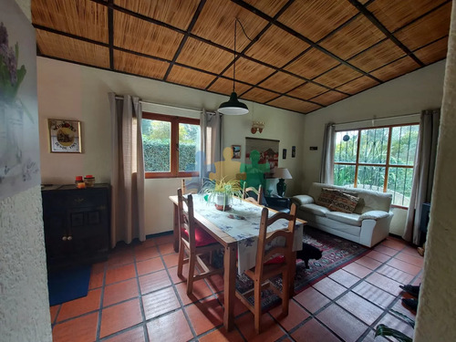 Vende Casa En Balneario Buenos Aires, Manantiales, De 2 Dormitorios En Suite. - Ref : Eqp6622