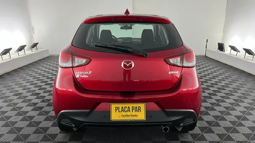 Mazda 2 GRAND TOURING