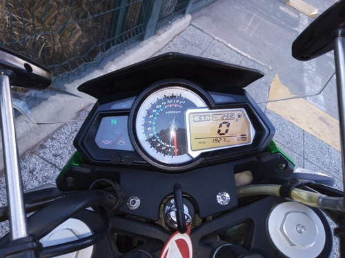 Imagen 5 de 8 de Benelli Tnt 300