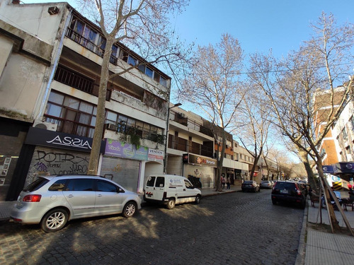 Imagen 8 de 11 de Belgrano Al 300 - Venta De Edificio En Block En El Centro De San Isidro