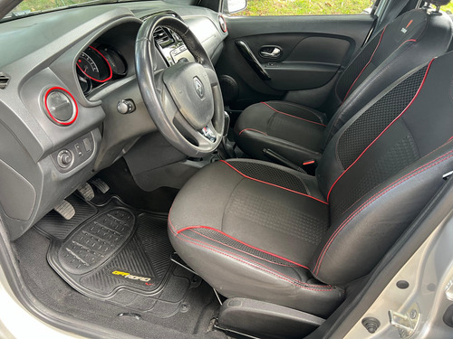 Renault Stepway 1.6 Trek Intens