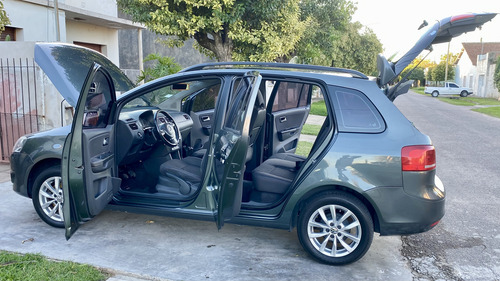 Volkswagen Suran 1.6 Highline 101cv