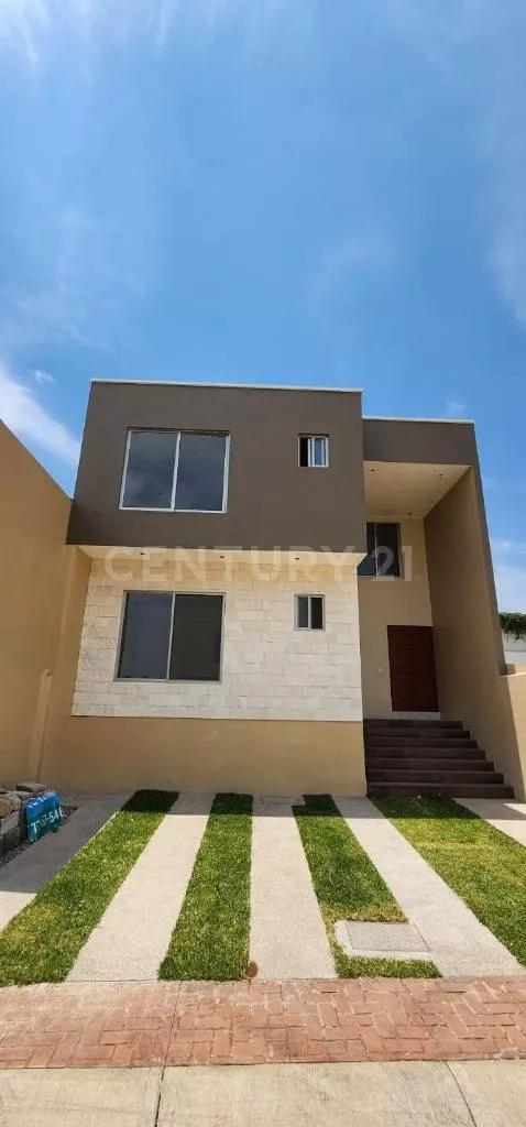 Casa En Venta En Ahuatlán Morelos.