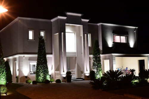 Imagen 2 de 30 de Casa En Venta En El Nacional Country Club-