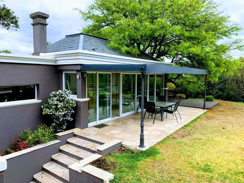 Casa En Venta, Country Las Delicias, Seguridad, Zona Norte, Córdoba.