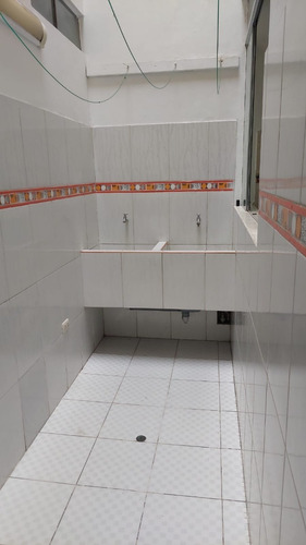 Imagen 11 de 13 de Alquiler Departamento 6 Ambientes Independientes Las Fresas Callao Dpto En Estado Renovado