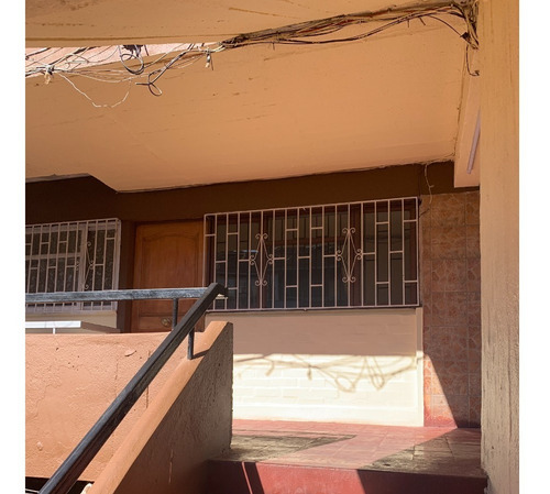 Imagen 3 de 10 de Oportunidad, Venta Depto. Segundo Piso Lo Prado