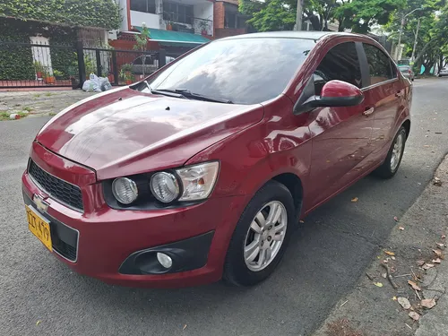 Chevrolet Sonic 1.6 Lt 5 p