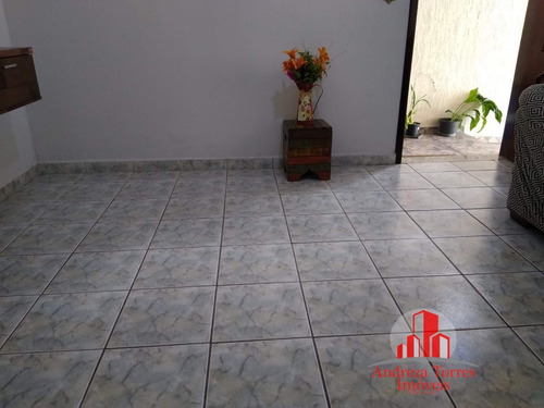 Casa À Venda No Bairro Vila São José - Taubaté/sp - 772