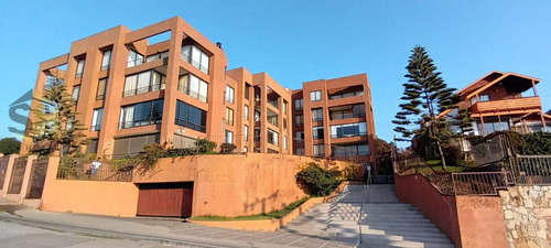 Se Vende Bonito Dpto A Metros De Playa Amarilla, Concón.