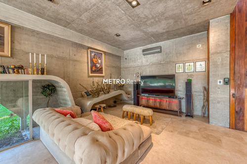 Impresionante Casa En El Yacht, Nordelta