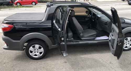 Fiat Strada 1.6 16v Trekking Cab. Dupla Flex 3p